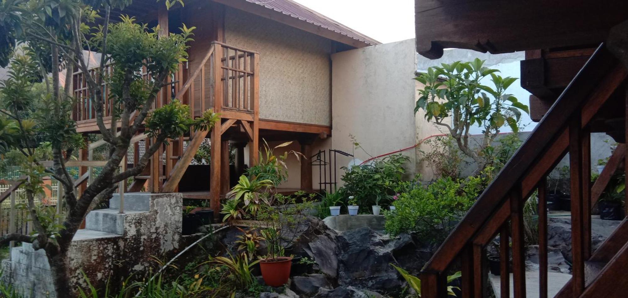 סמבלון לוואנג Radiya Guesthouse מראה חיצוני תמונה