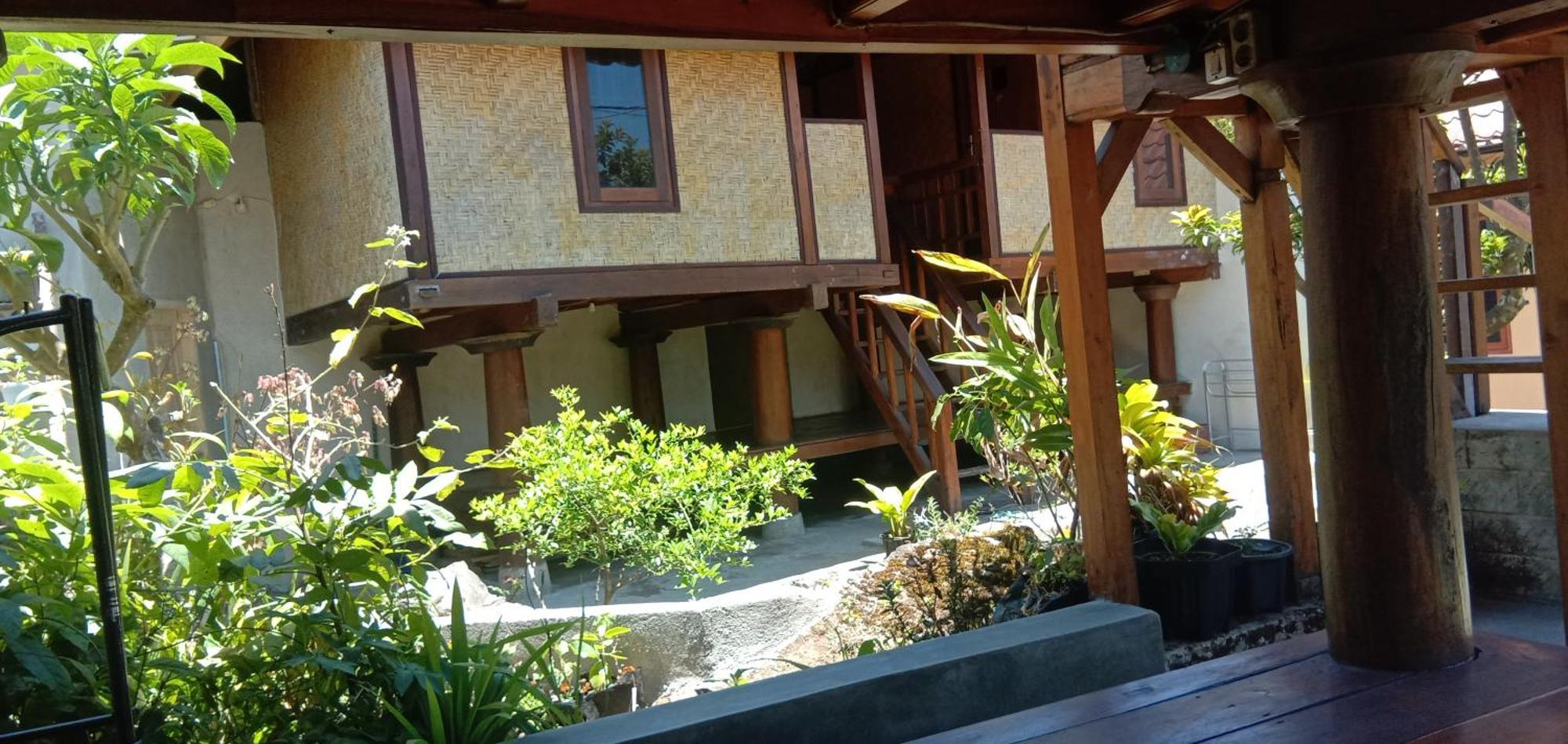 סמבלון לוואנג Radiya Guesthouse מראה חיצוני תמונה